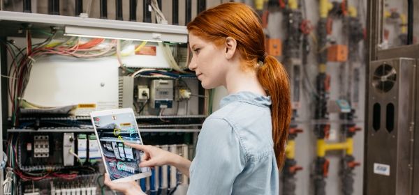 Rockwell Automation Joins Ptc In Offering Vuforia Chalk Free Of Charge During Covid 19 Pandemic Ptc